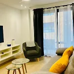 Апартаменти Sunset La Strada *