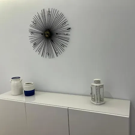 Sunset La Strada Appartement *